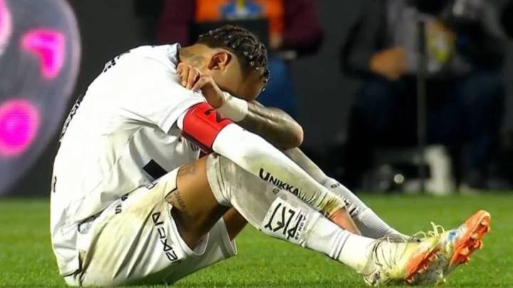 Neymar rompe a llorar tras sufrir la mayor goleada de su carrera: "Tienen derecho a insultarnos"