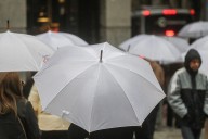 Fin de semana largo: ¿Cuándo llega la lluvia a Santiago y cuántos milímetros se esperan?