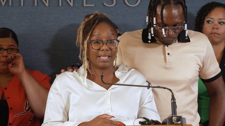 Minnesota prosecutor seeks to overturn man's 1998 murder conviction after a witness confesses