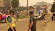 El fuego de Porto (Zamora) obliga a evacuar a miles de personas del entorno del Lago de Sanabria