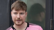 Famoso youtuber Mr. Beast donó $10,000 dólares para cubrir gastos médicos del luchador agredido por Raja Jackson