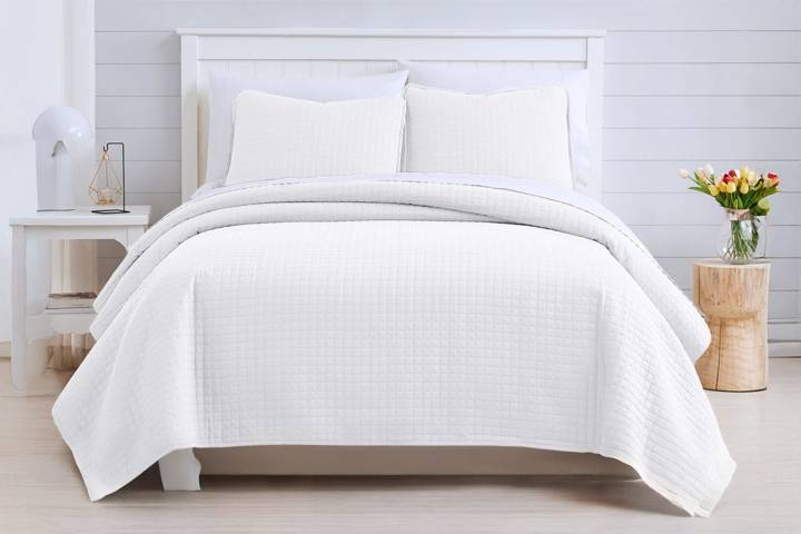 This Hotel-Quality Wayfair Quilt Set Is 50% Off