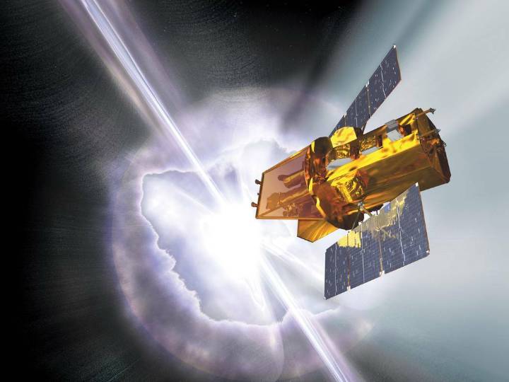 NASA mulls rescue rocket to boost Swift observatory's orbit • The Register