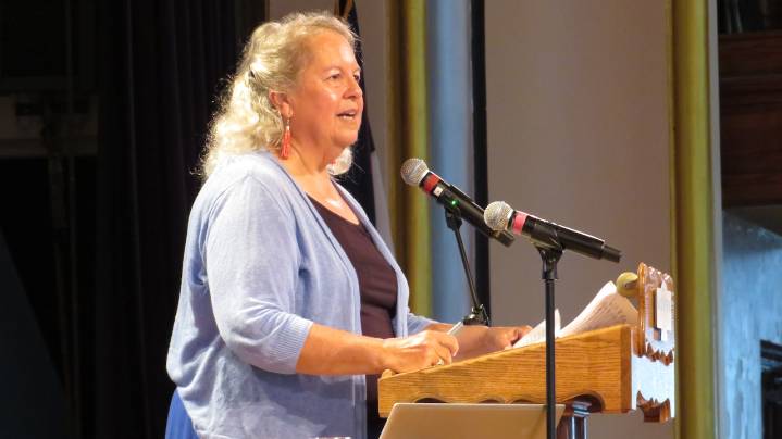 ‘Plants know what to do about climate change’: Indigenous author calls for action