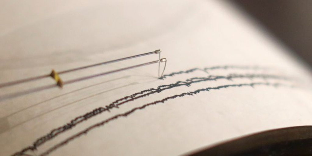 Un sismo de magnitud 7,6 sacudió la región de Magallanes y la Antártica chilena: hay estado de precaución por tsunami