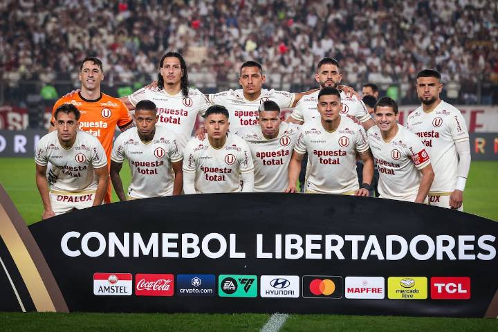Rodrigo Ureña apenas disputa un tiempo en dura caída de Universitario por Copa Libertadores