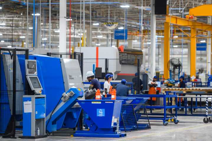 Empleo formal en SLP resiste pese aumento de desempleo