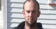 Desperate plea for runaway fugitive Tom Phillips to return his three children