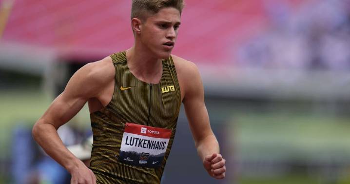 Runner Cooper Lutkenhaus turns pro at 16, signs with Nike during record