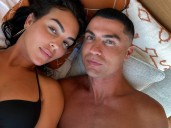 Cele|bitchy | “Cristiano Ronaldo proposed to his girlfriend of eight years” links