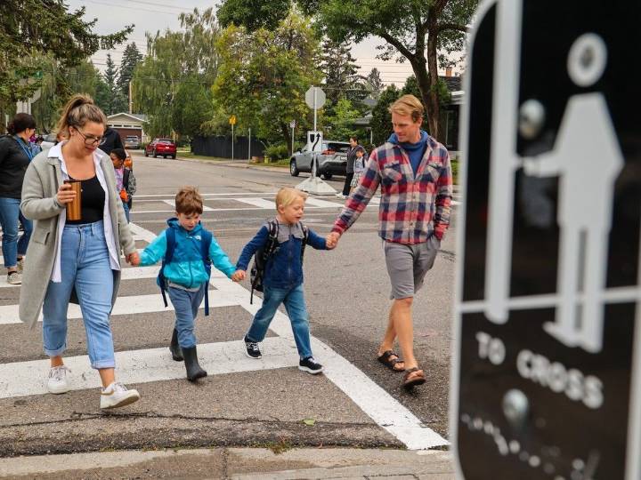 A teachers' strike, growing classrooms, AI, and more: What it all means for Calgary students ahead of the 2025