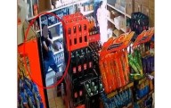 Video: Dispararon adolescentes en tienda asaltada