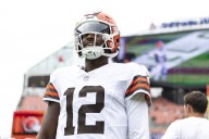 Dick Vitale Doesn't Hold Back in Strong Message on Browns' Shedeur Sanders