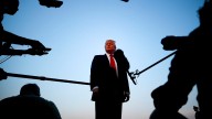 Corte anula fallo de desacato contra el gobierno de Trump en deportaciones a El Salvador