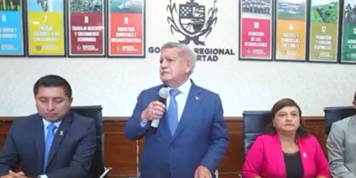 César Acuña niega actos de corrupción en Procompite y dice que Dios es su asesor: “Yo te voy a cuidar, yo haré justicia”