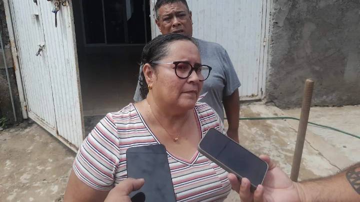‘Nomás vinieron a tomarse la foto’, reclaman en Jacarandas a las autoridades
