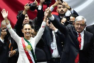 El piso de Obrador, la escalera de Sheinbaum