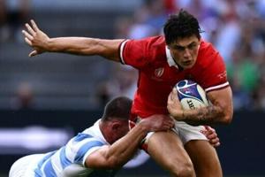 Bristol sign Wales wing Rees-Zammit after NFL dream ends