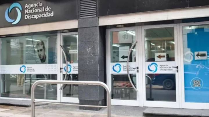 La Justicia allanó la Agencia de Discapacidad y una reconocida droguería: Spagnuolo en la mira