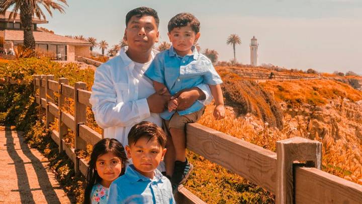 George Victoriano entró a realizar una compra en un 7-Eleven y ya no salió con vida; deja cuatro niños en la orfandad