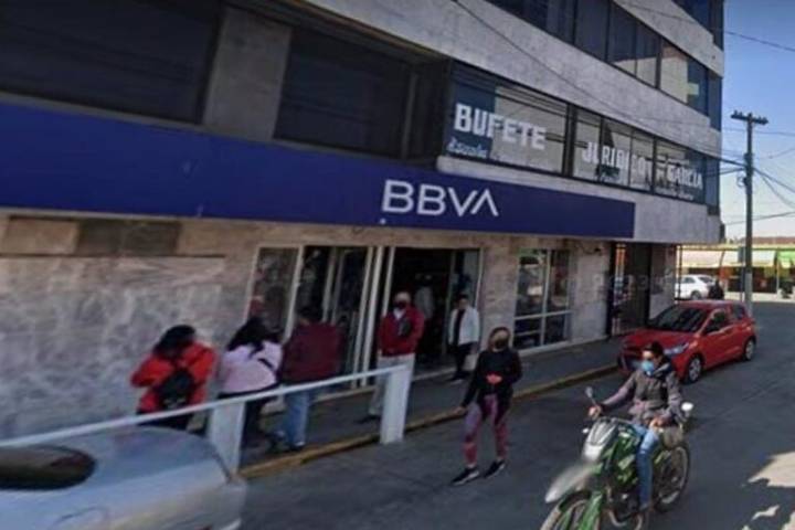 Reportan fallas en cajero automático de Atotonilco el Grande