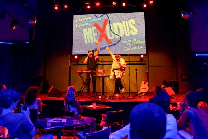 El musical 'Mexodus' desafía en Nueva York la narrativa migratoria de Trump