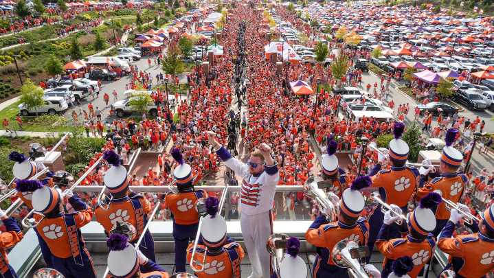 Clemson football vs LSU