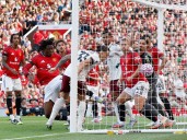Arsenal capitalise on Bayindir error to win 1