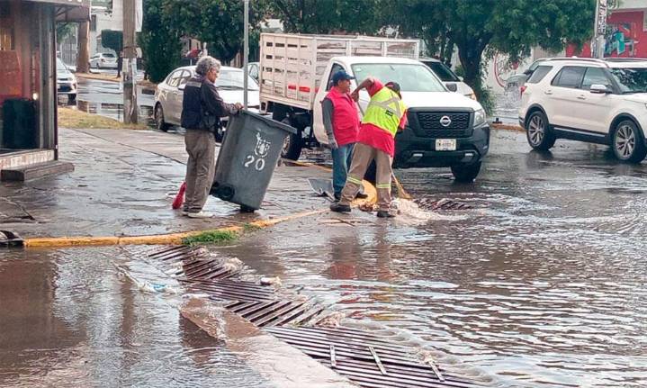 Desazolve en avenidas y barrios busca evitar afectaciones por lluvias