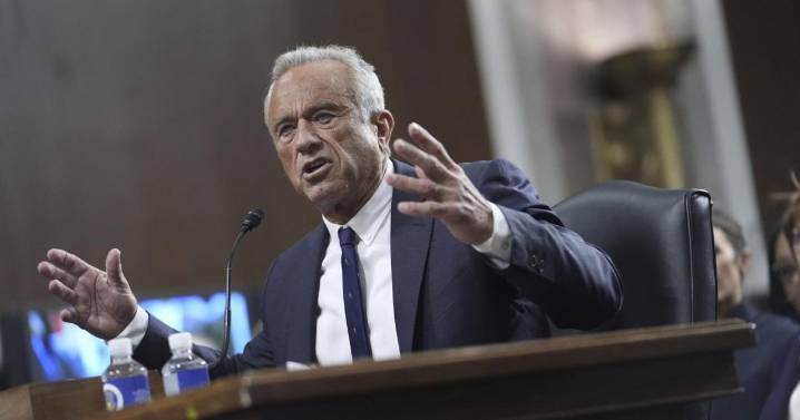Robert F. Kennedy Jr. says nicotine pouches are the safest smoking alternative