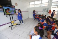 Minedu refuerza enseñanza del inglés con herramientas digitales y respaldo internacional