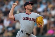 Santana drives in 4, Kayfus knocks in 3 to lead Guardians past White Sox 9