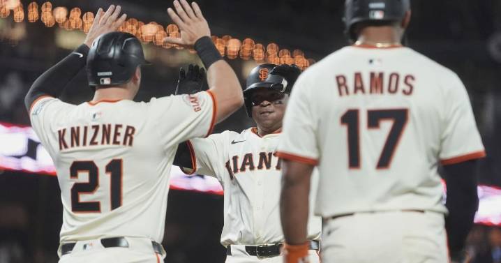 Rafael Devers hits two of San Francisco's four home runs, Giants power past Cubs 12