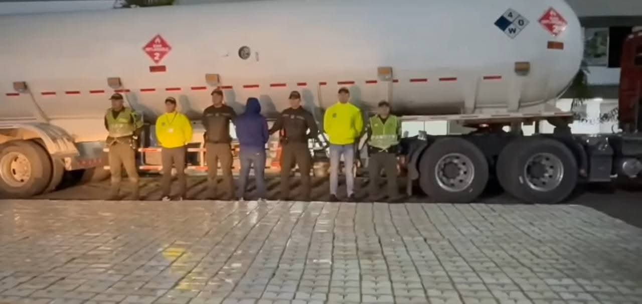 Incautan 1,3 toneladas de cocaína en Pereira