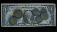 Peso gana terreno frente al dólar tras presiones de Trump a la Fed