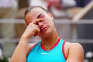 Nike’s Urged to Step Up as Aryna Sabalenka’s US Open Kit Hints Drop: “Shame” As Nike dropped Aryna Sabalenka's kit for the US Open, fans took to social media to condemn it and call out the brand. Vats