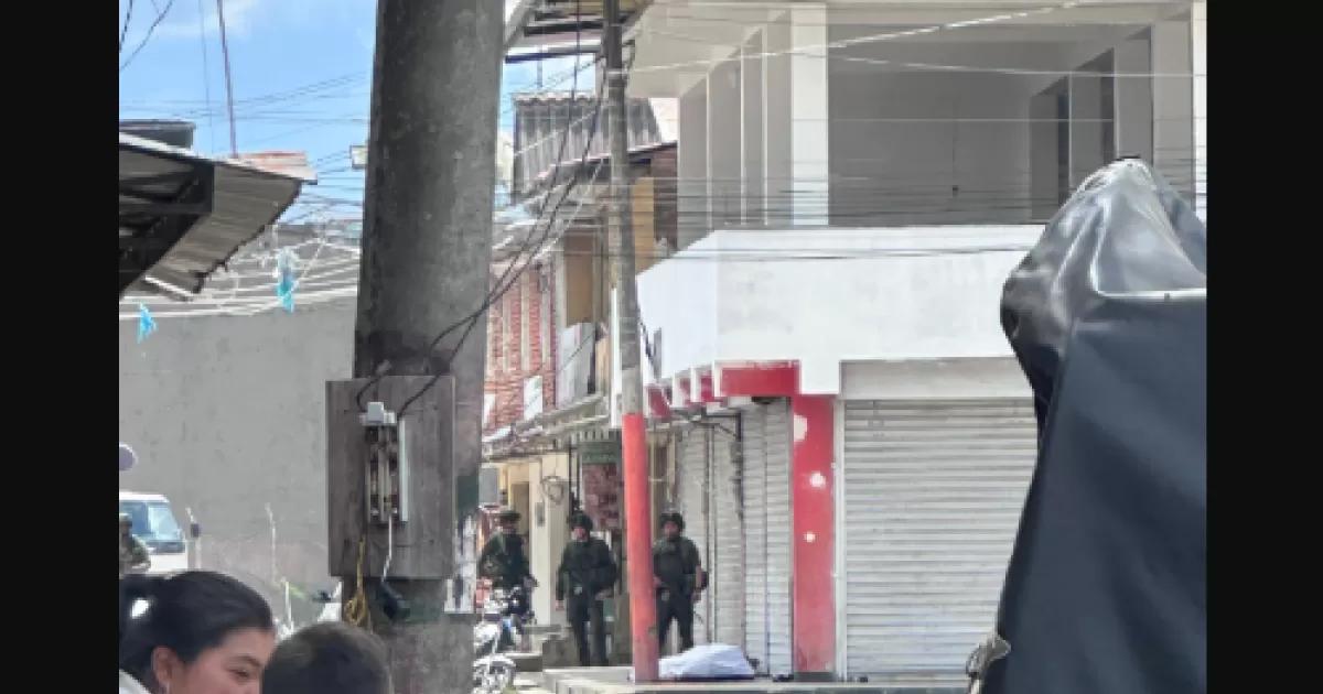 Asesinan a dos patrulleros de la Policía en medio de ataque armado en Morales, Cauca