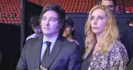 Investigan caso de corrupción en agencia de discapacidad en Argentina que vincularían a Karina Milei