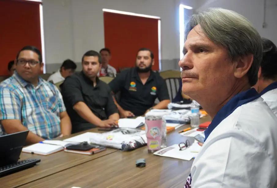 Directores del deporte en BCS afinan agenda con INSUDE para 2025