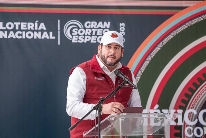Convoca el alcalde a comprar un «cachito» del sorteo de la Lotería Nacional