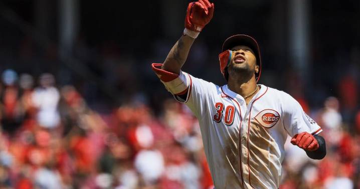 Reds even series with Braves as teams shift to Bristol for Speedway Classic
