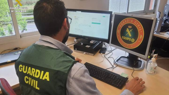 Muere la mujer que estuvo retenida por su pareja 12 días en Llíria tras precipitarse desde su vivienda