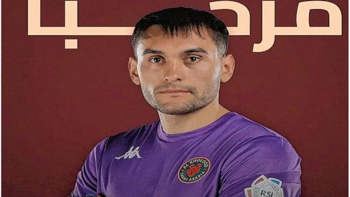Cozzani dejó Platense para llegar al fútbol de Arabia Saudita