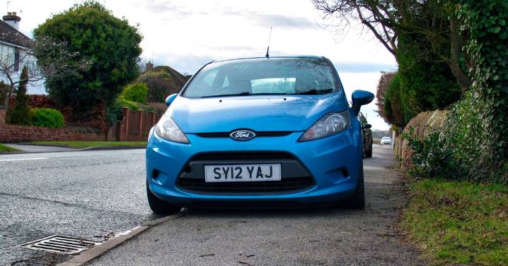 Drivers in Midlands town to be sent new parking warnings