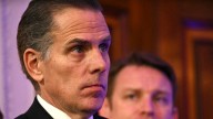 "Al car*** con eso. Eso no va a pasar": Hunter Biden se niega a disculparse y redobla el enfrentamiento con Melania Trump