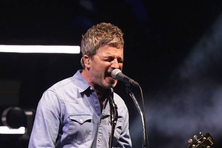 Fans head to Murrayfield as Oasis play in Scotland for first time in 16 years