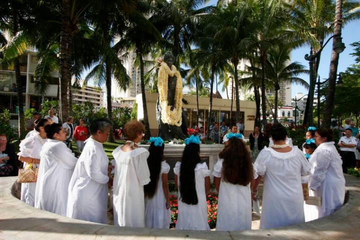 Letter: Gild Princess Kaiulani statue for Hawaii visitors