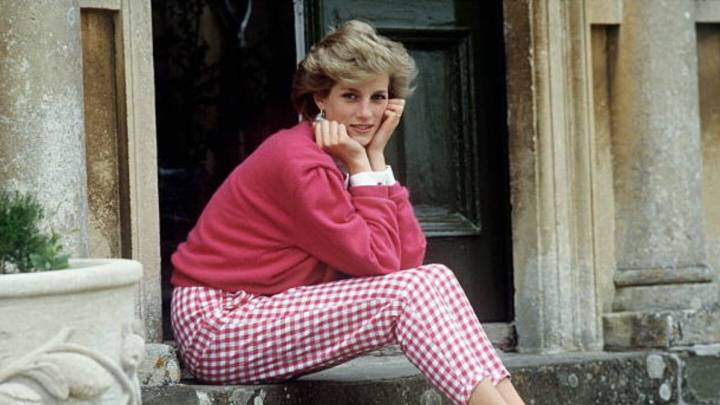 La cápsula del tiempo de la princesa Diana ha sido abierta, ¿qué secretos guardó en estos 30 años?