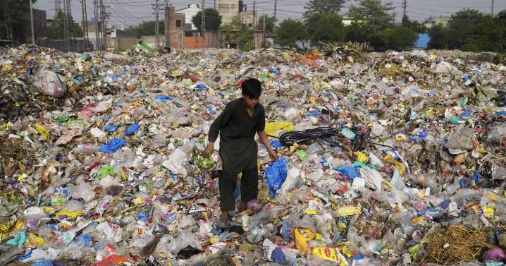 Negociaciones fallidas sobre plásticos dejan al mundo pocas opciones ante crisis de contaminación