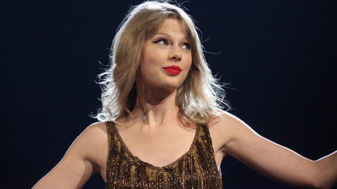 Diapers Hold Up Well for Area Woman at Taylor Swift Concert